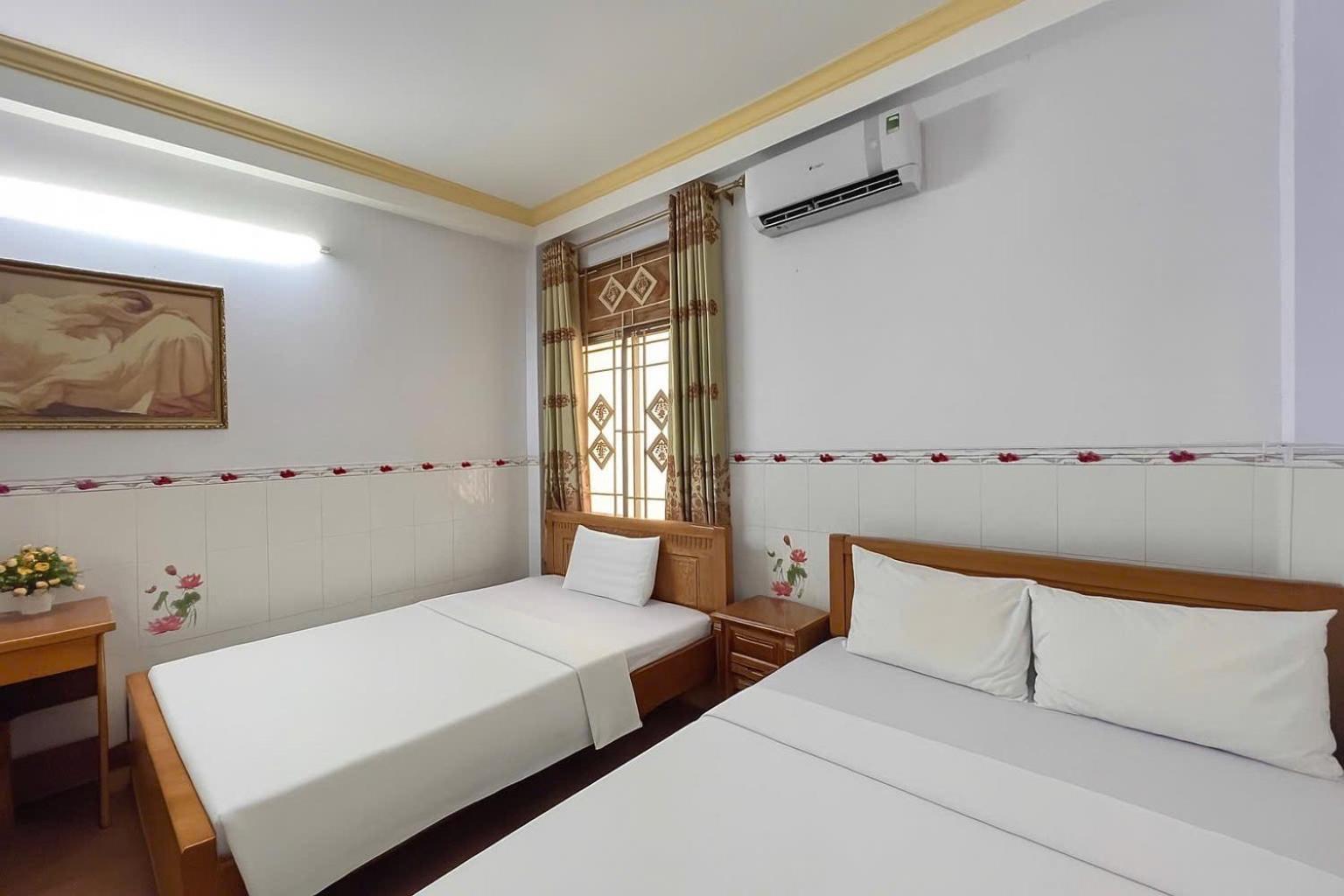 Diamond Cmt8 - Center Saigon 2*